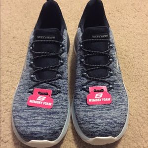 Never been worn Sketchers sneakers!